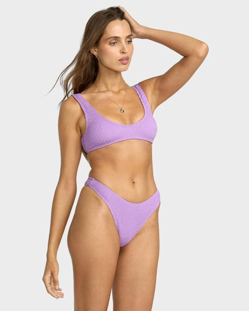 Summer Skimpy Hike Bottom