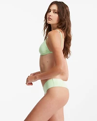 Sol Searcher Ceci Triangle Top