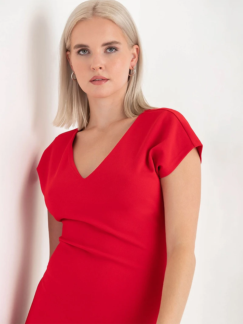 Venus Fitted Midi Dress Goji Berry Iconic Crepe
