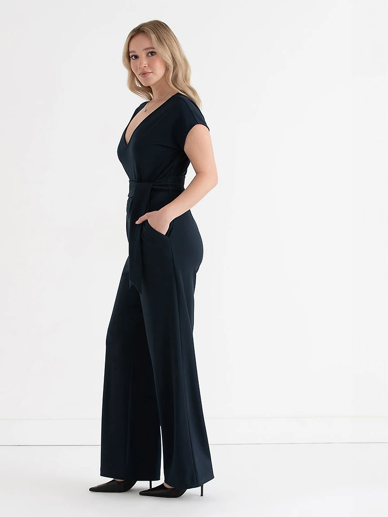 Venus Wide-Leg Jumpsuit Iconic Crepe Salute