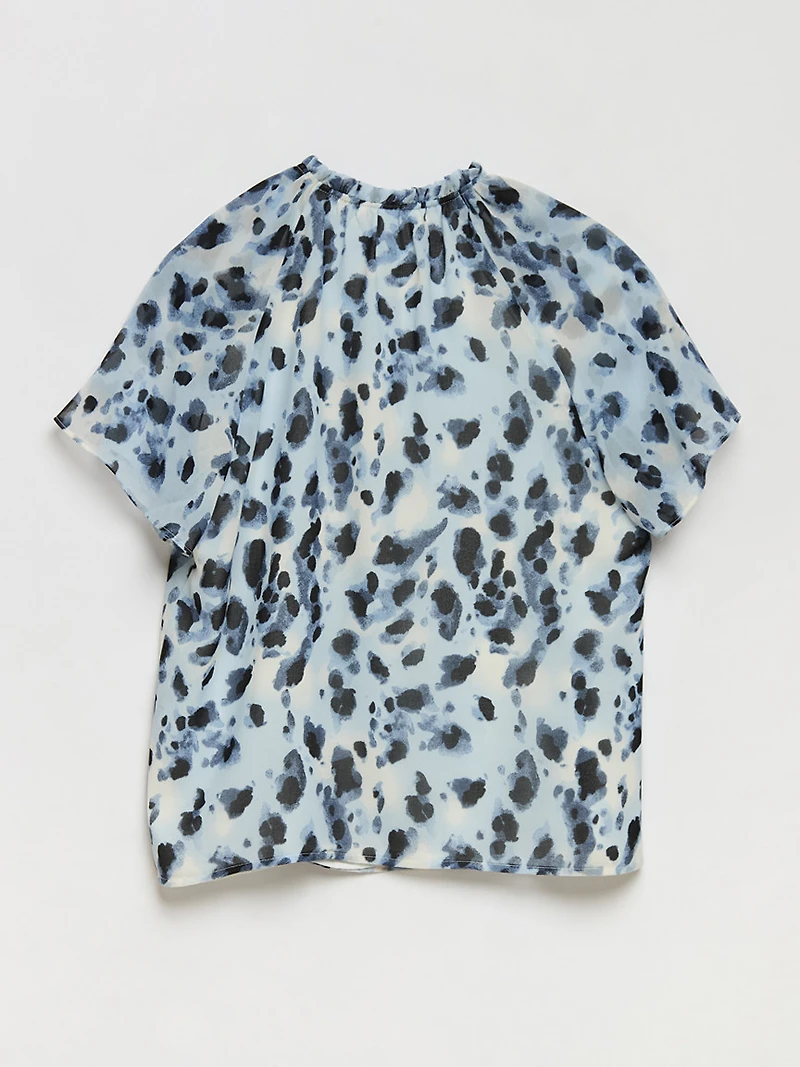 Short Flutter Sleeve Chiffon Blouse Blue Animal
