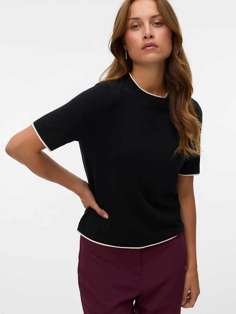 Vero Moda Breeze Pull-Over with Contrast Tipping