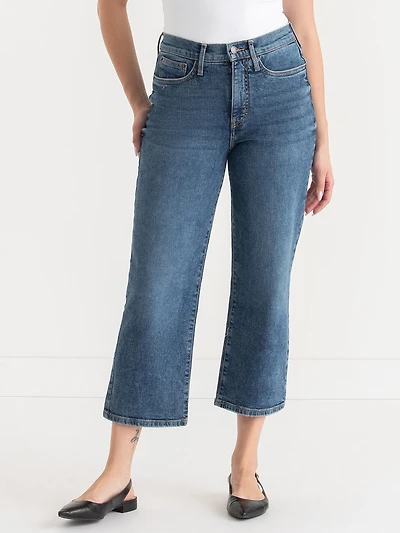 Lucy Straight Leg Cropped Jeans Mid Wash