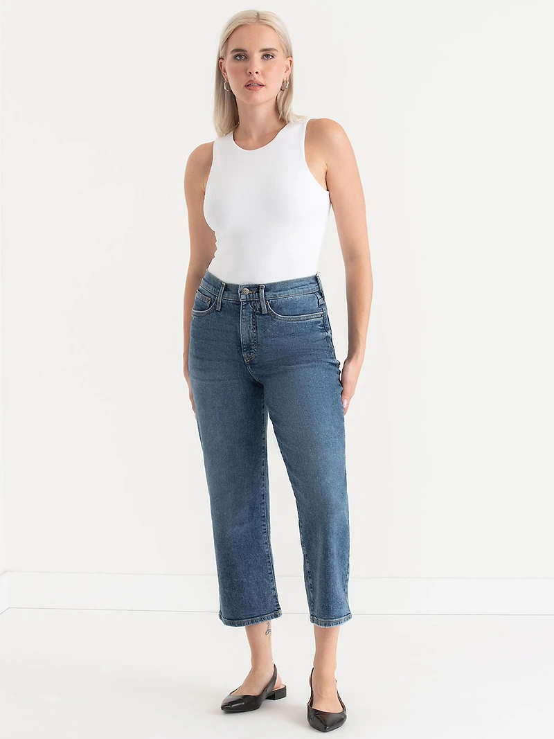Lucy Straight Leg Cropped Jeans Mid Wash