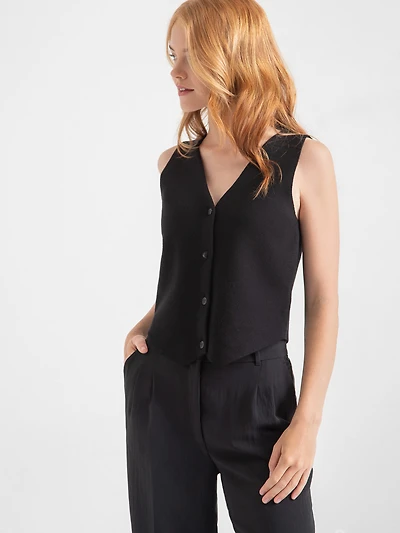 Button Front Knit Vest Black Onyx