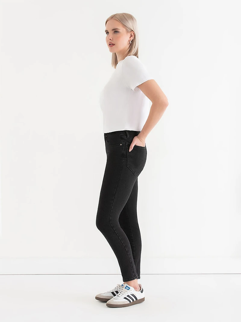 Washed Black Skylar Skinny Jeans