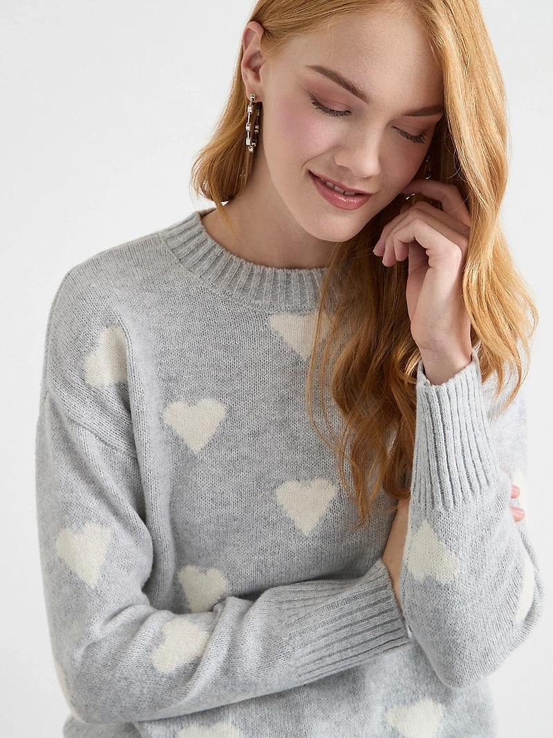 Crew Neck Knit Heart Sweater