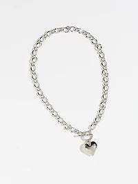 Short Chain with Heart Charm Necklace