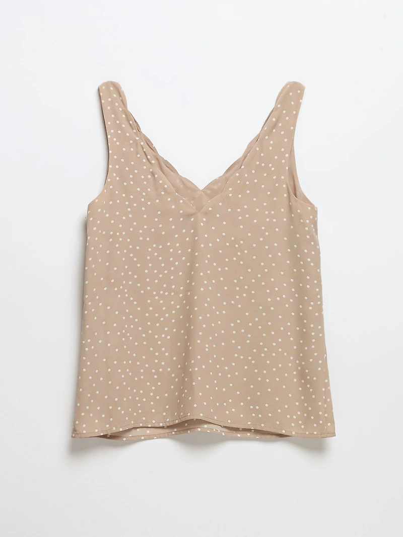 Sleeveless V-Neck Scallop Tank Blouse Barely Pink