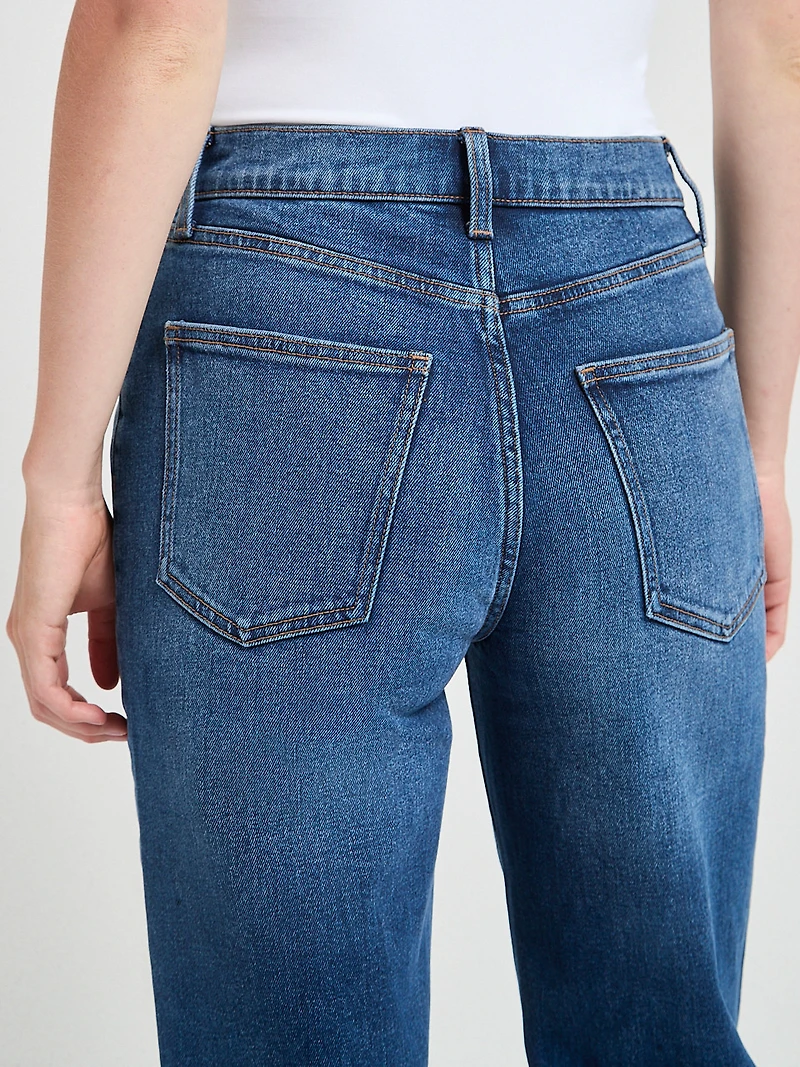 Lucy's 90s Straight Crop Jean Mid Wash