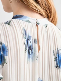 Flutter-Sleeve Pleated Blouse