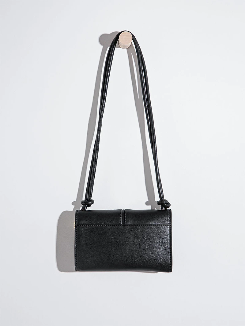 Small Cross Body Purse in Black