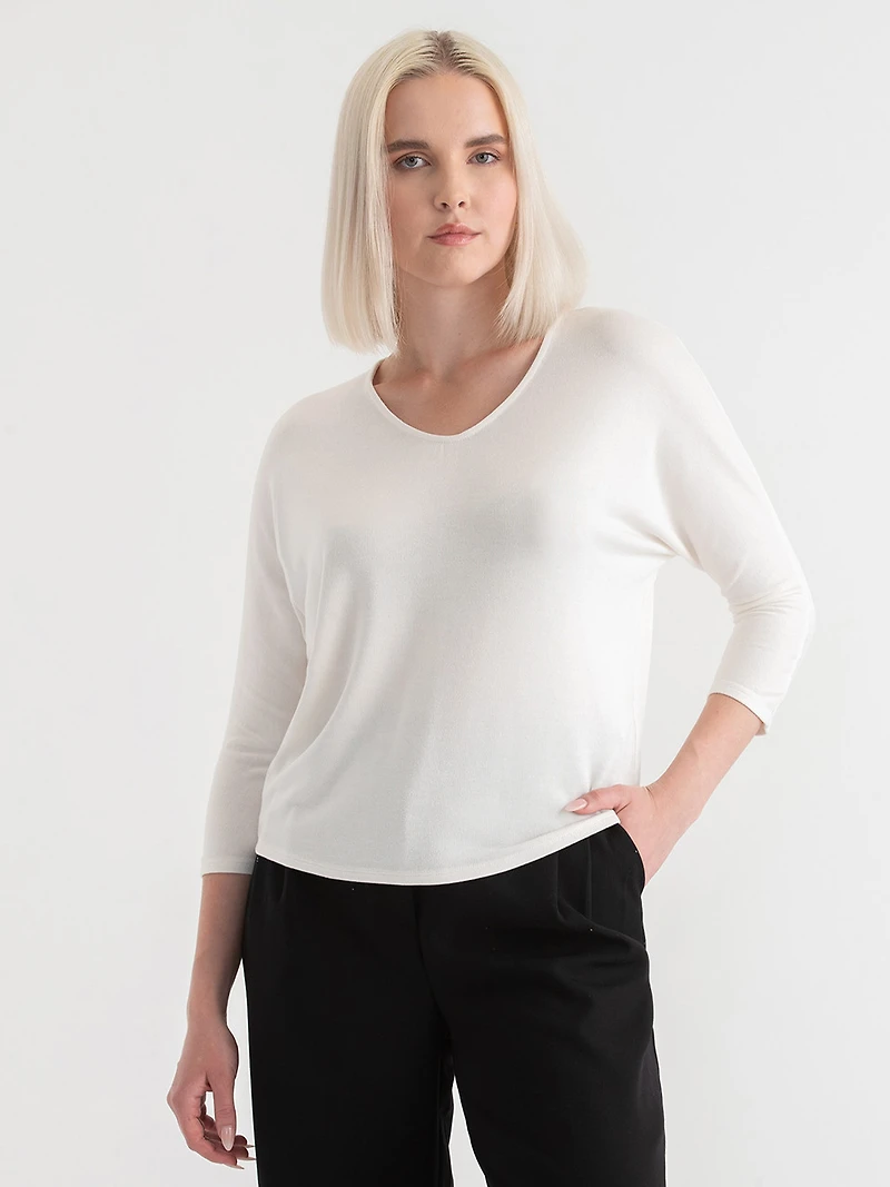 Easy V-Neck Hacci Knit Top Sugar Swizzle