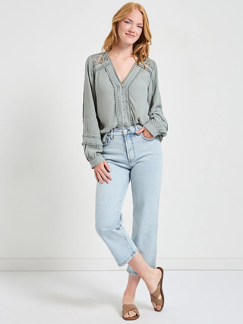 Long Sleeve Lace Trim Blouse Lilas