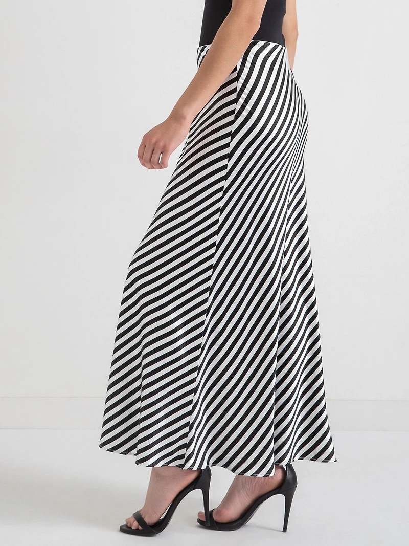 Lilas Maxi Satin Skirt