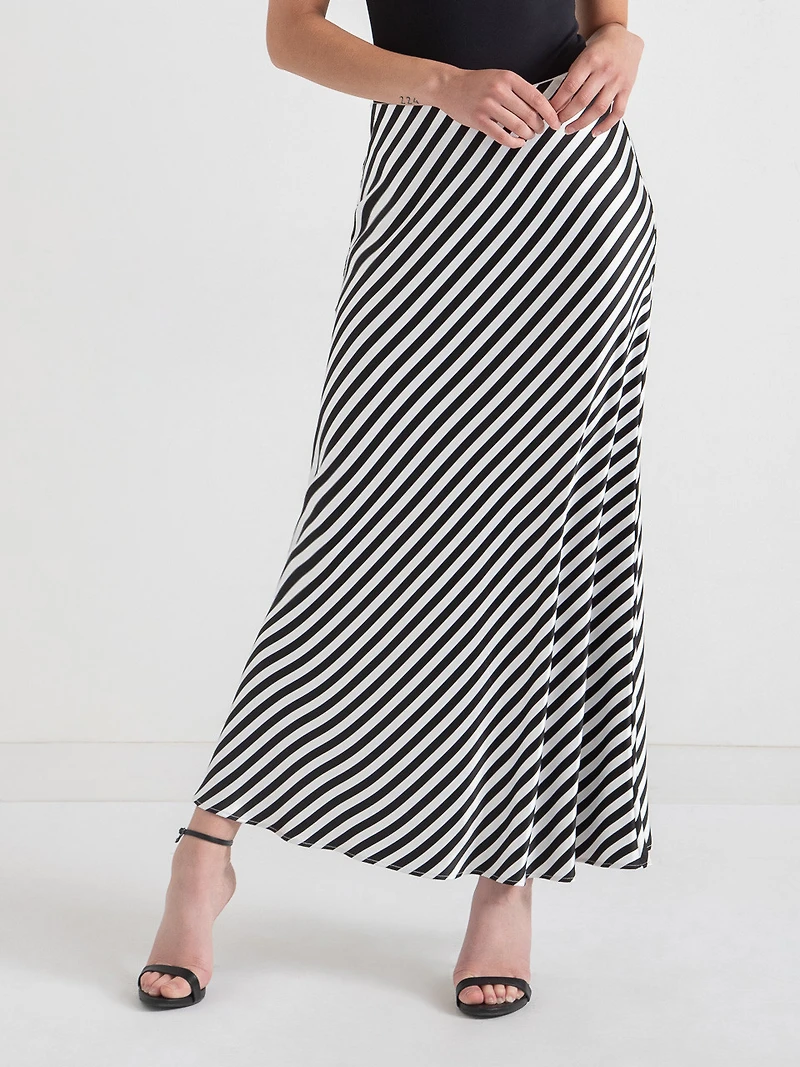 Lilas Maxi Satin Skirt