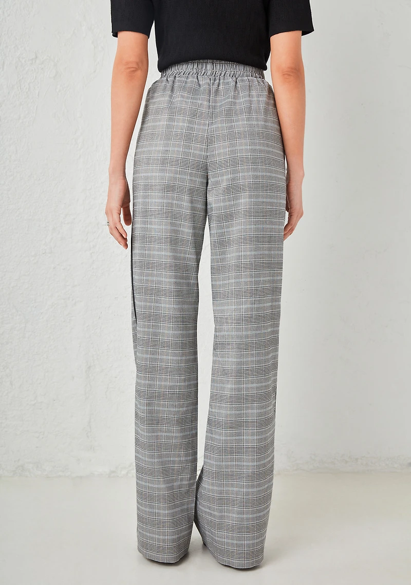 High Rise Pull On Plaid Pant Grey