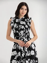 Sleeveless Poplin Smocked Top Black and White Floral