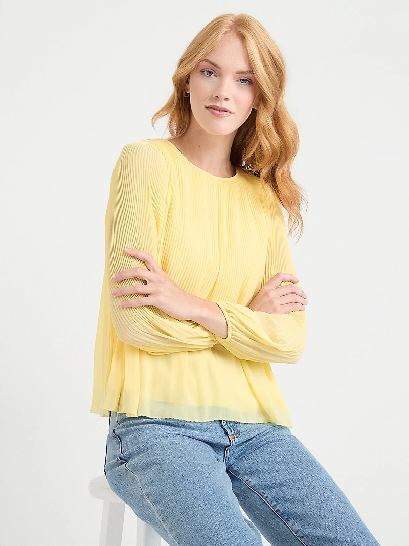 Long-Sleeve Release Pleat Blouse Pale Banana