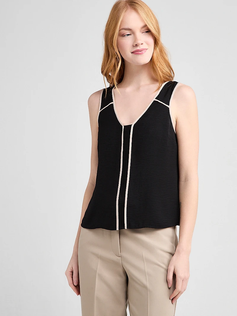 Contrast Trim V-Neck Blouse Doeskin/Black