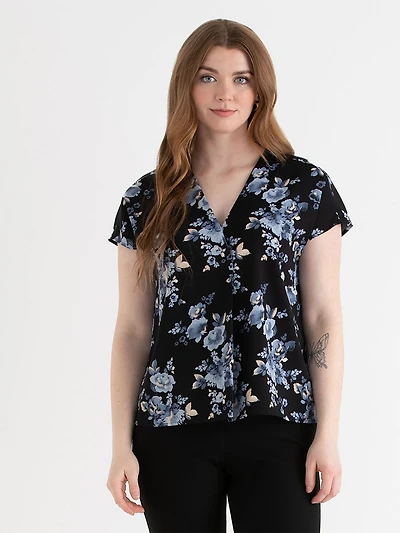 Short Sleeve Blouse with Center Pleat