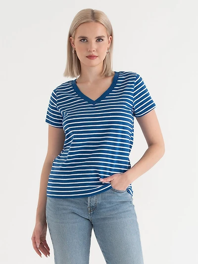 V-Neck Relaxed Tee