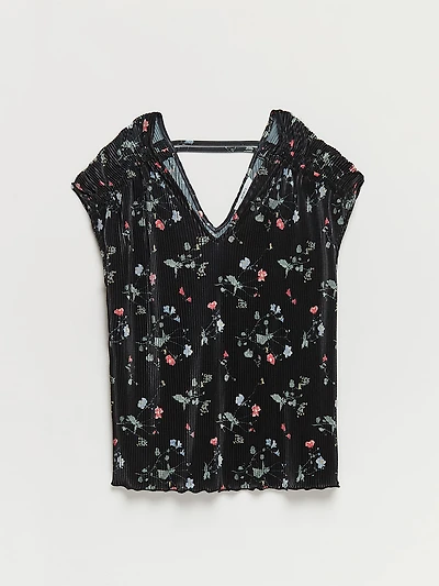 Plisse Extend Sleeve Top