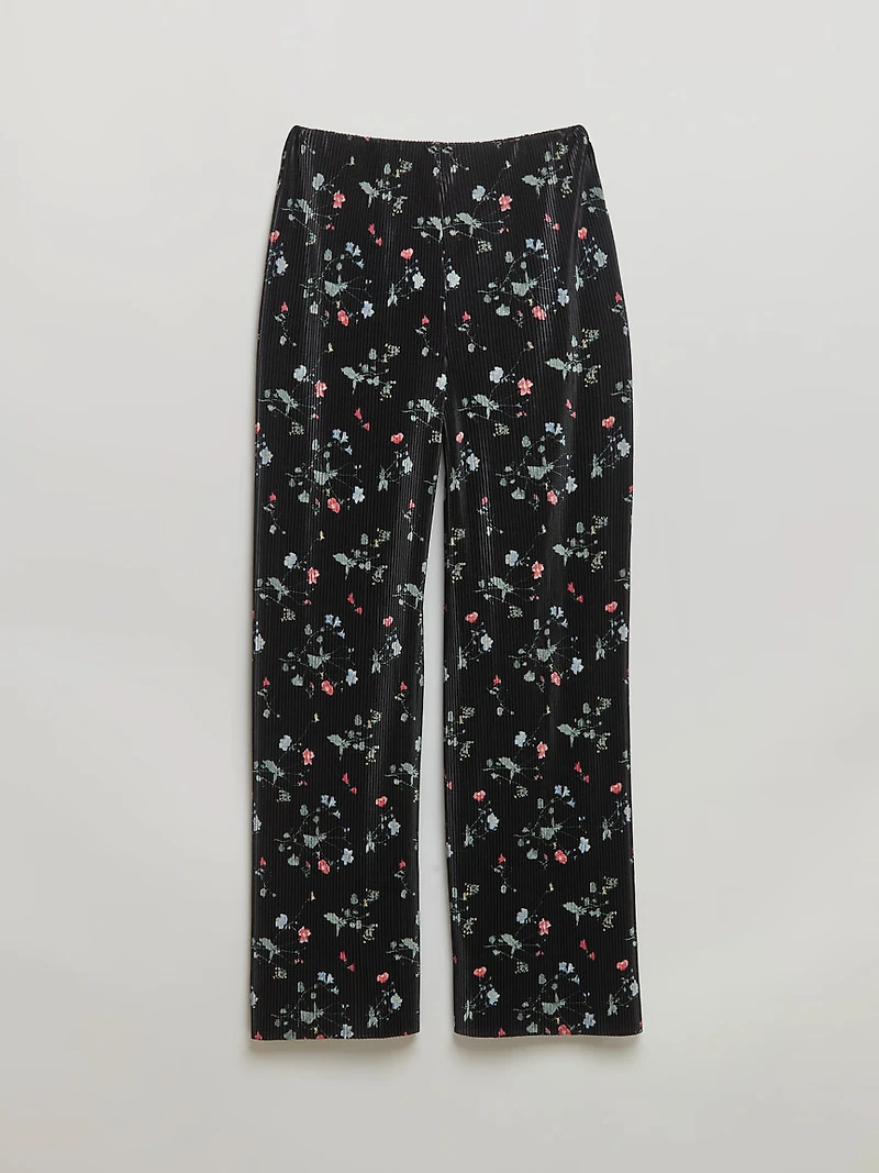 Wide Leg Plisse Pant