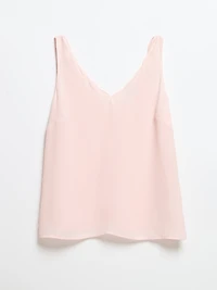 Sleeveless V-Neck Scallop Tank Blouse