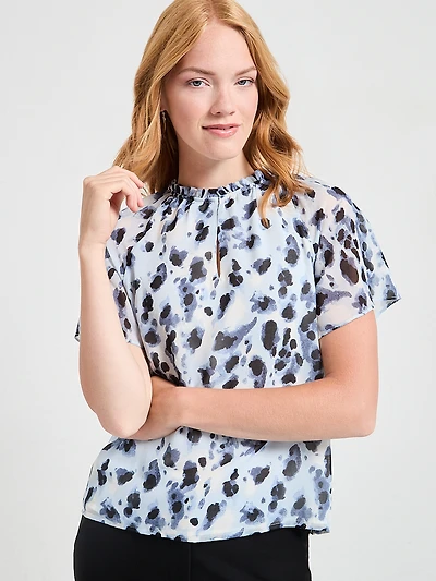 Short Flutter Sleeve Chiffon Blouse