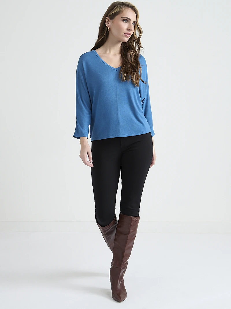 3/4 Sleeve V-Neck Hacci Top