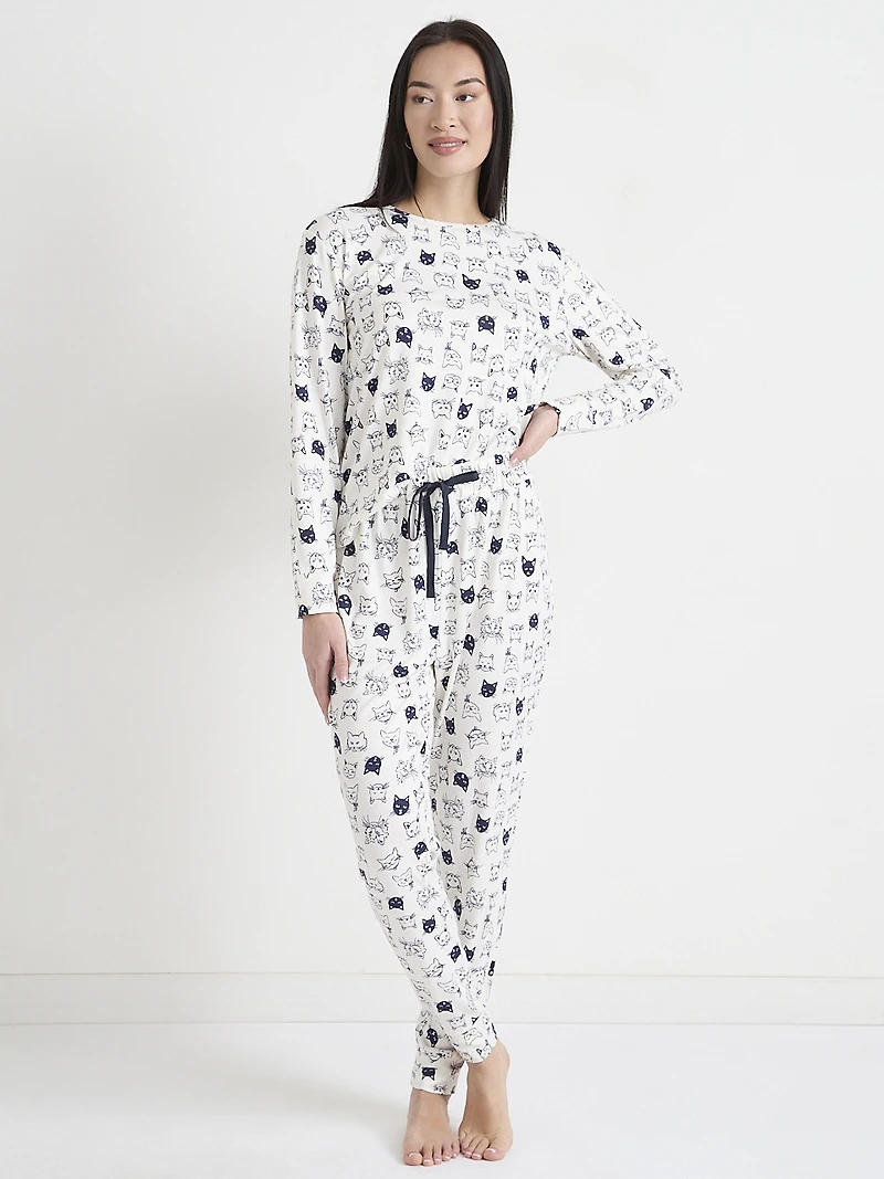 Long Sleeve Top & Jogger Sleep Set