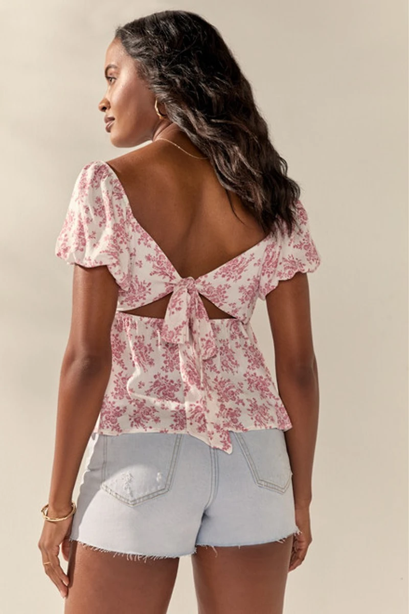Buffy Destructed Fray Hem Denim Shorts