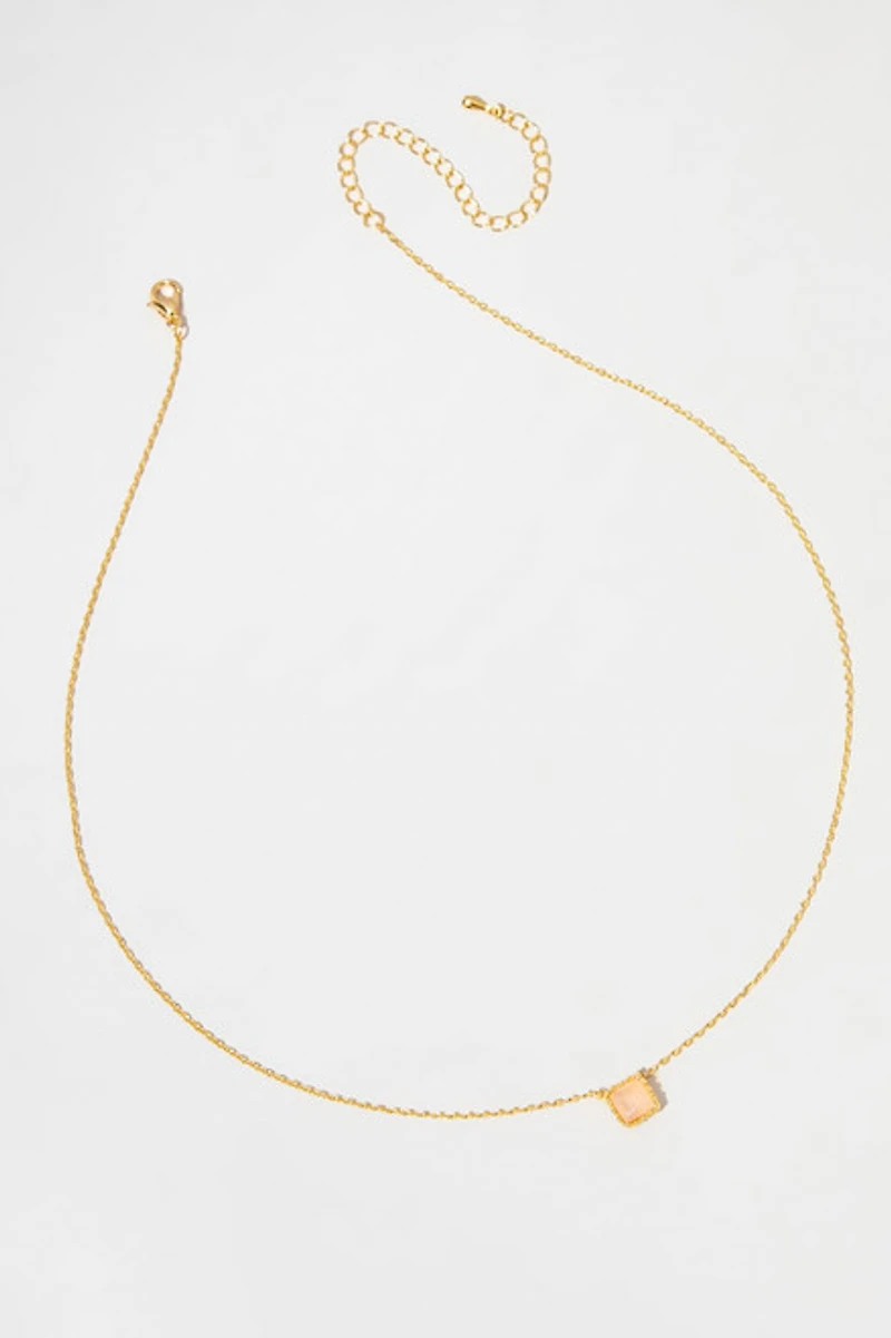 Suzy Rose Quartz Gold Chain Pendant Necklace