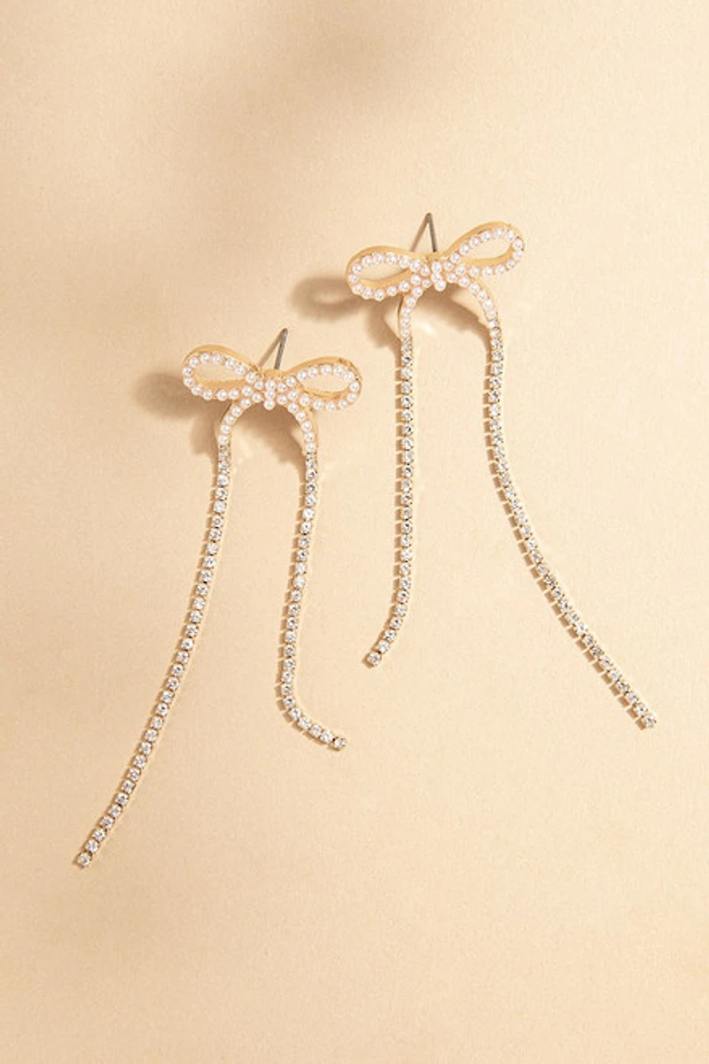 Mona Pearl Bow Cupchain Tail Drop Earrings