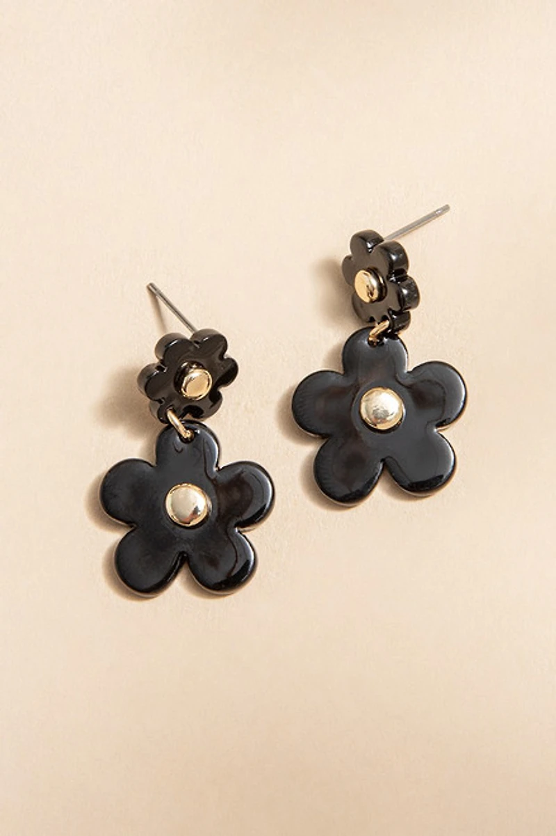 Pattie Puffy Flower Earrings