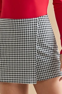 Wanda Houndstooth Skort