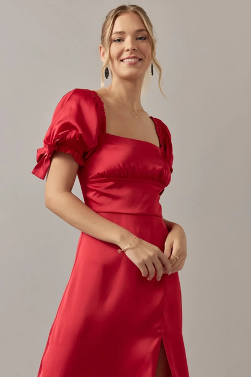 Krista Tie Sleeve Waisted Midi Dress