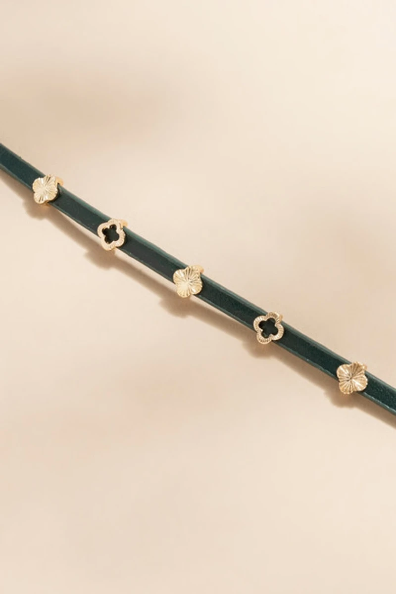Vilma Strap With Clover Station Bracelet