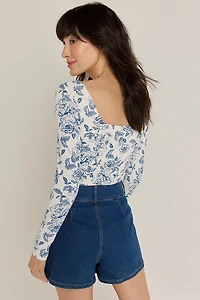 yummi by francesca's Long Sleeve Blue Postcard Print Bodysuit