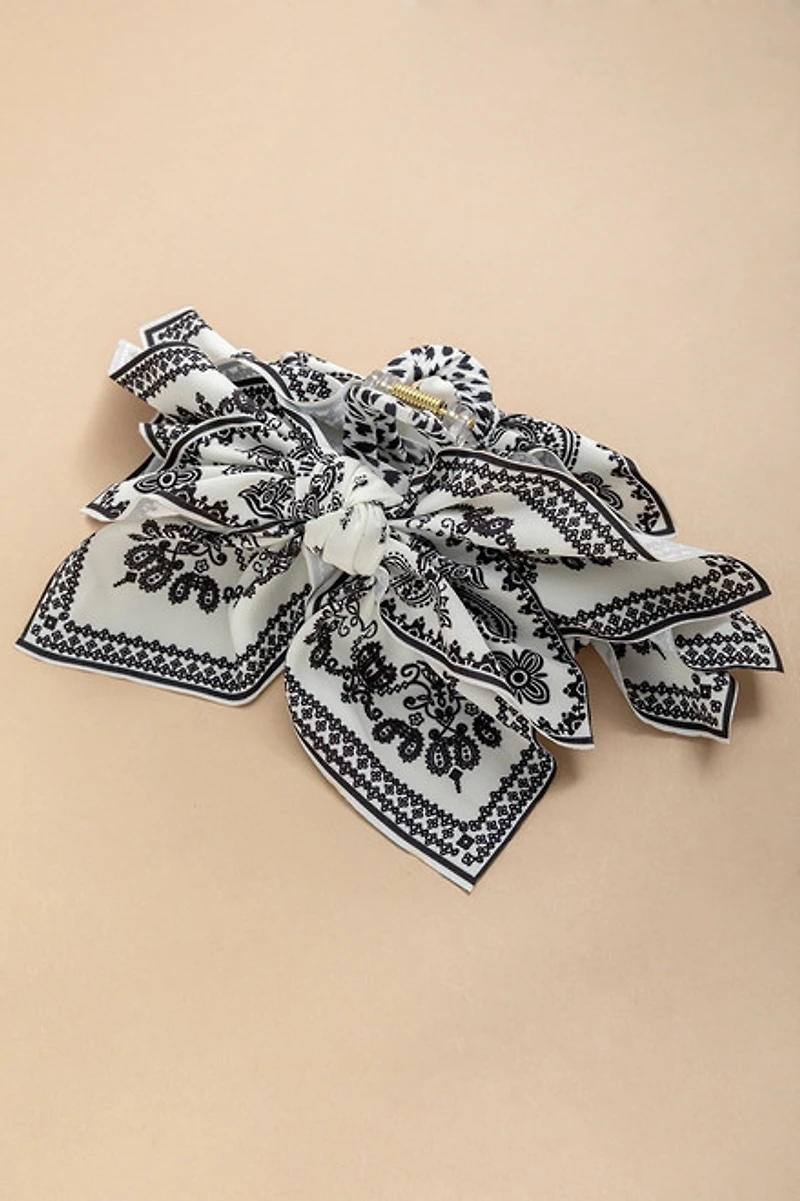 Sally Bandana Pattern Bow Hair Claw