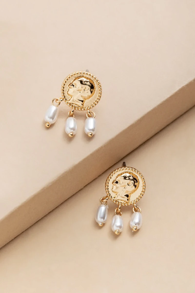 Marina Coin With Pearl Drop Earrings
