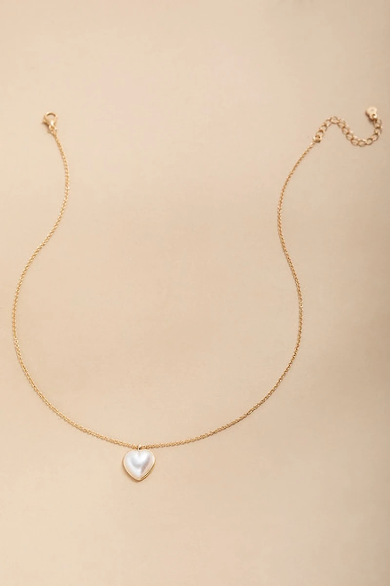 Certified Lover Girl Pearl Heart Pendant Necklace