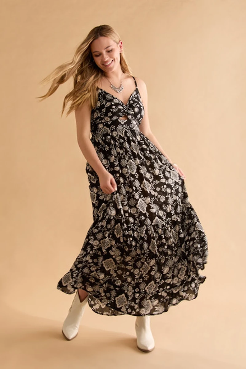 Alicia Front Twist Tiered Maxi Dress