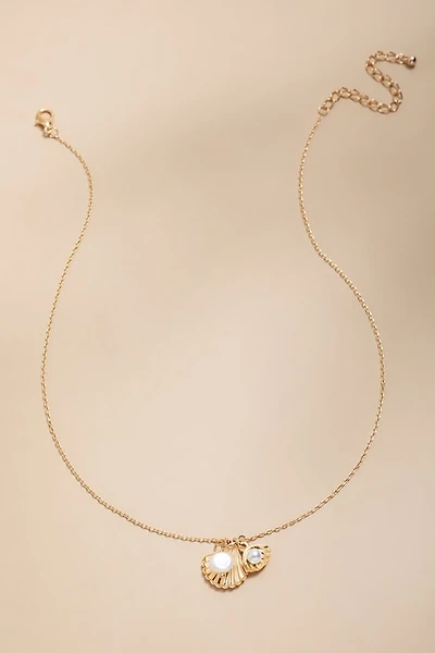 Layla Pearl Seashell Pendant Necklace