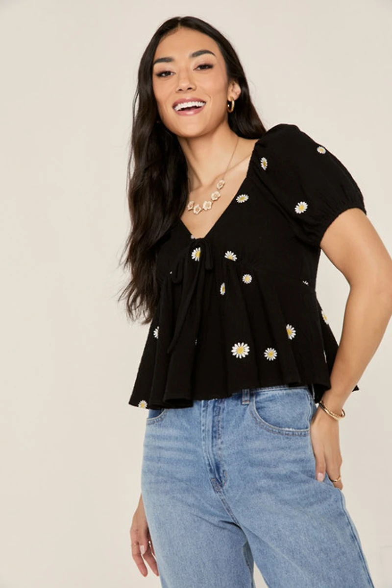 Dorothy Embroidered Daisy Blouse