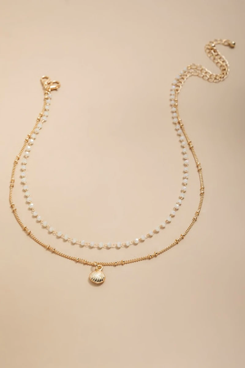 Joan Shell Charm Choker Necklace
