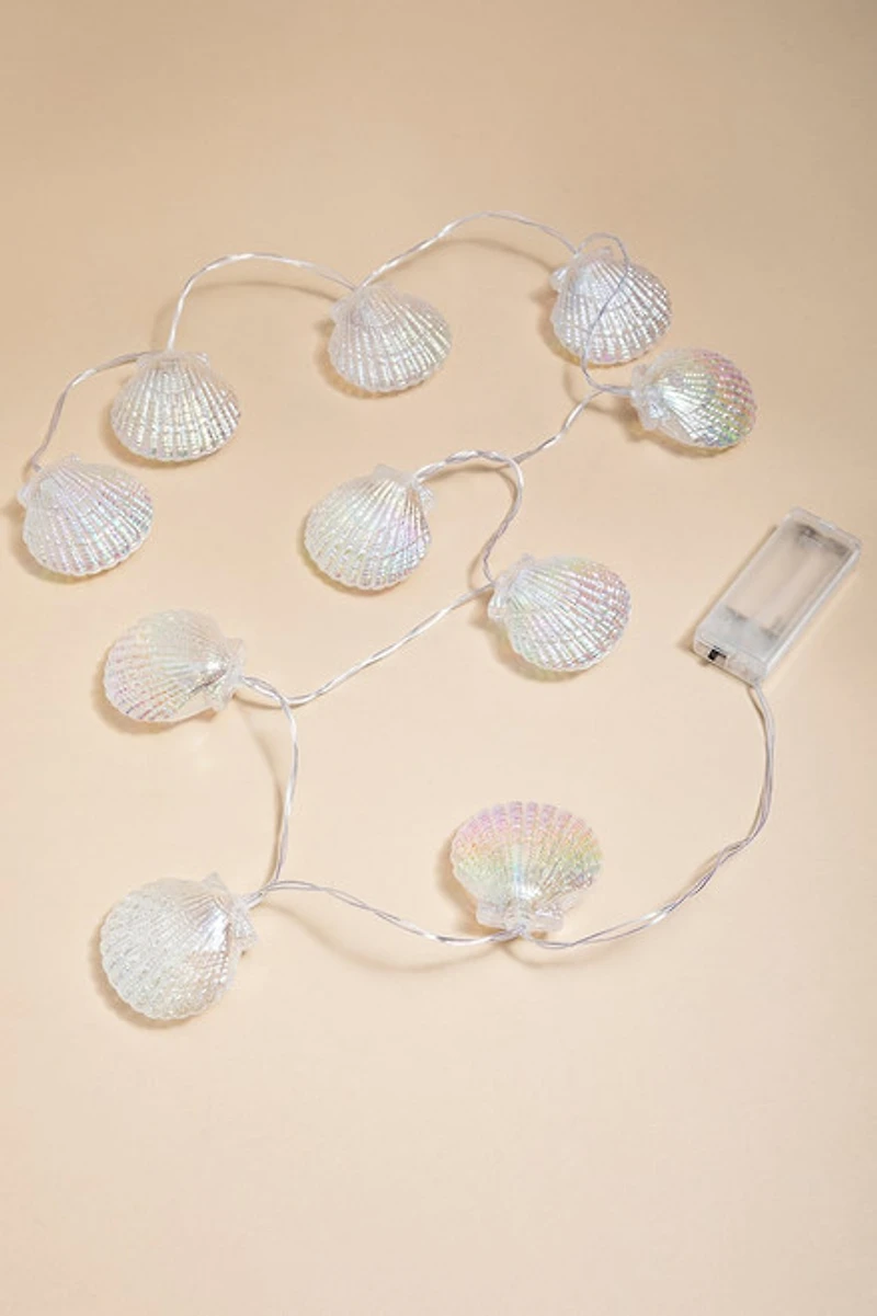 Clam Shell String Lights