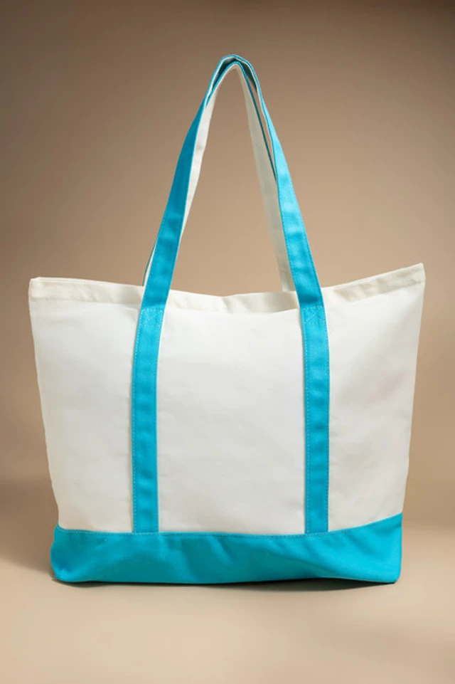 Salty Beach Club Tote Bag