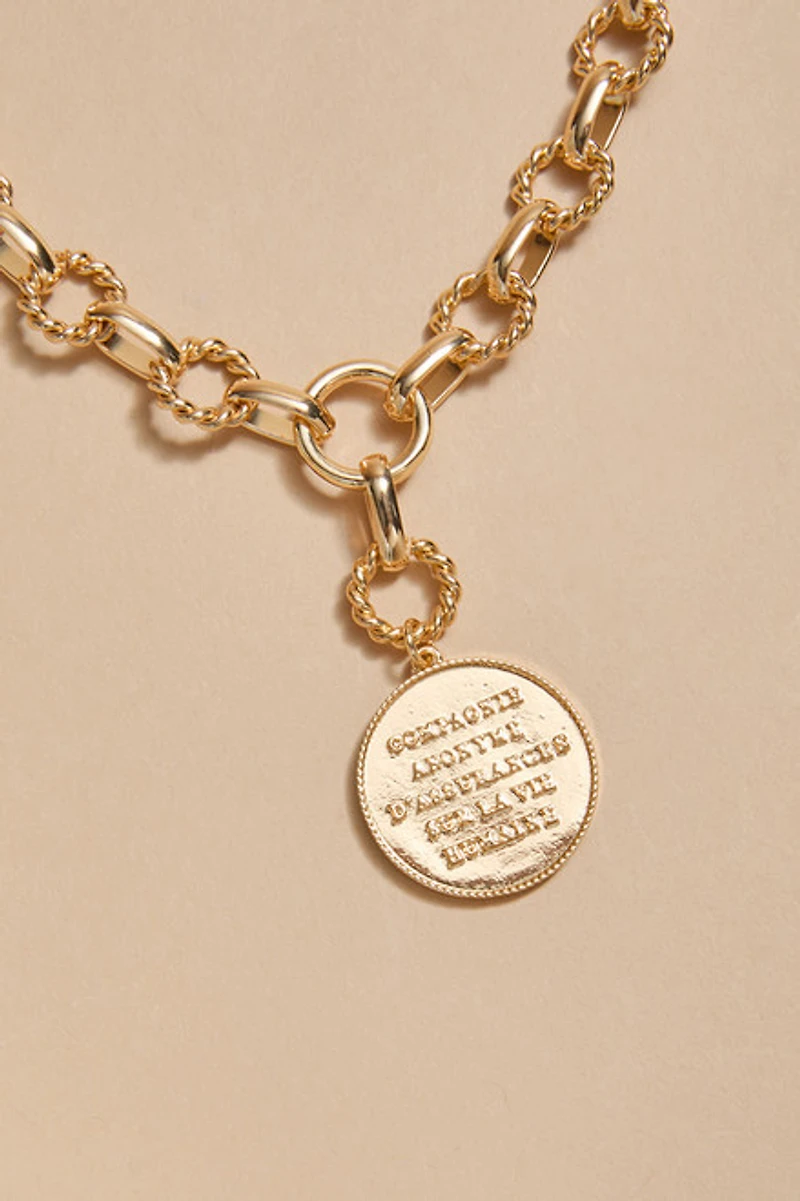 Bettie Twisted Chain Pendant Necklace